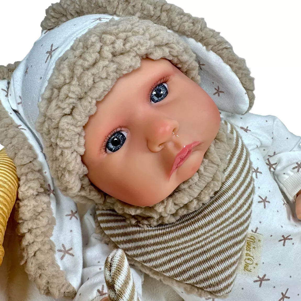 Nines d’Onil Little Adri Reborn Doll Soft Bodied 40 cms