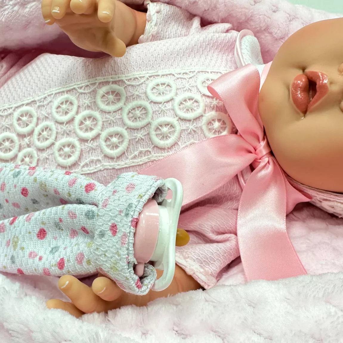 Nines d’Onil Susette Premium Reborn Doll Weighted Soft Bodied 48 cms