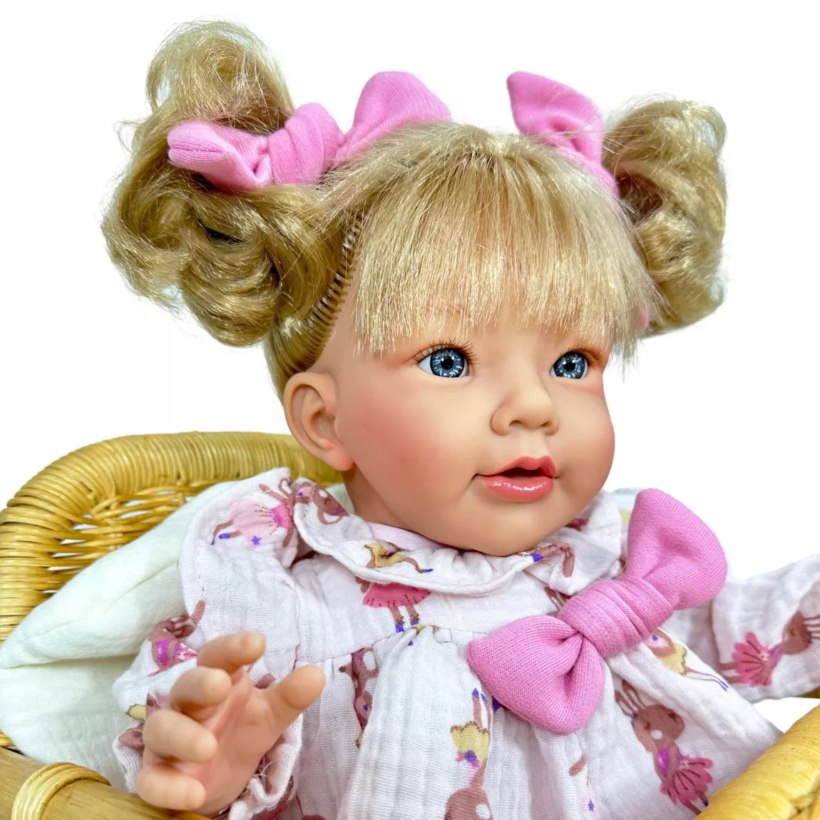 Nines d’Onil Chloe Articulated Soft Bodied Doll 48 cms