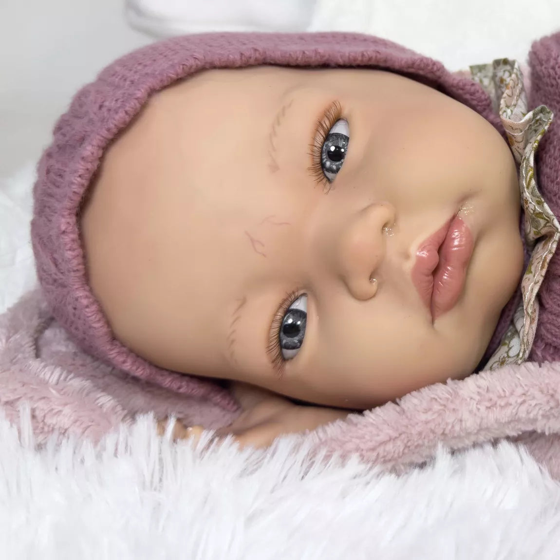 Nines d’Onil Sandra Premium Reborn Doll 48 cms