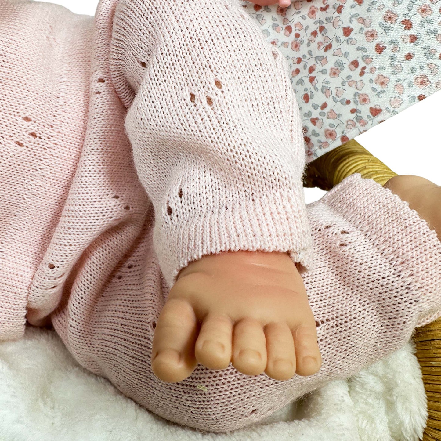 Nines d’Onil Adri Articulate Soft Bodied Crying 40 cms Doll