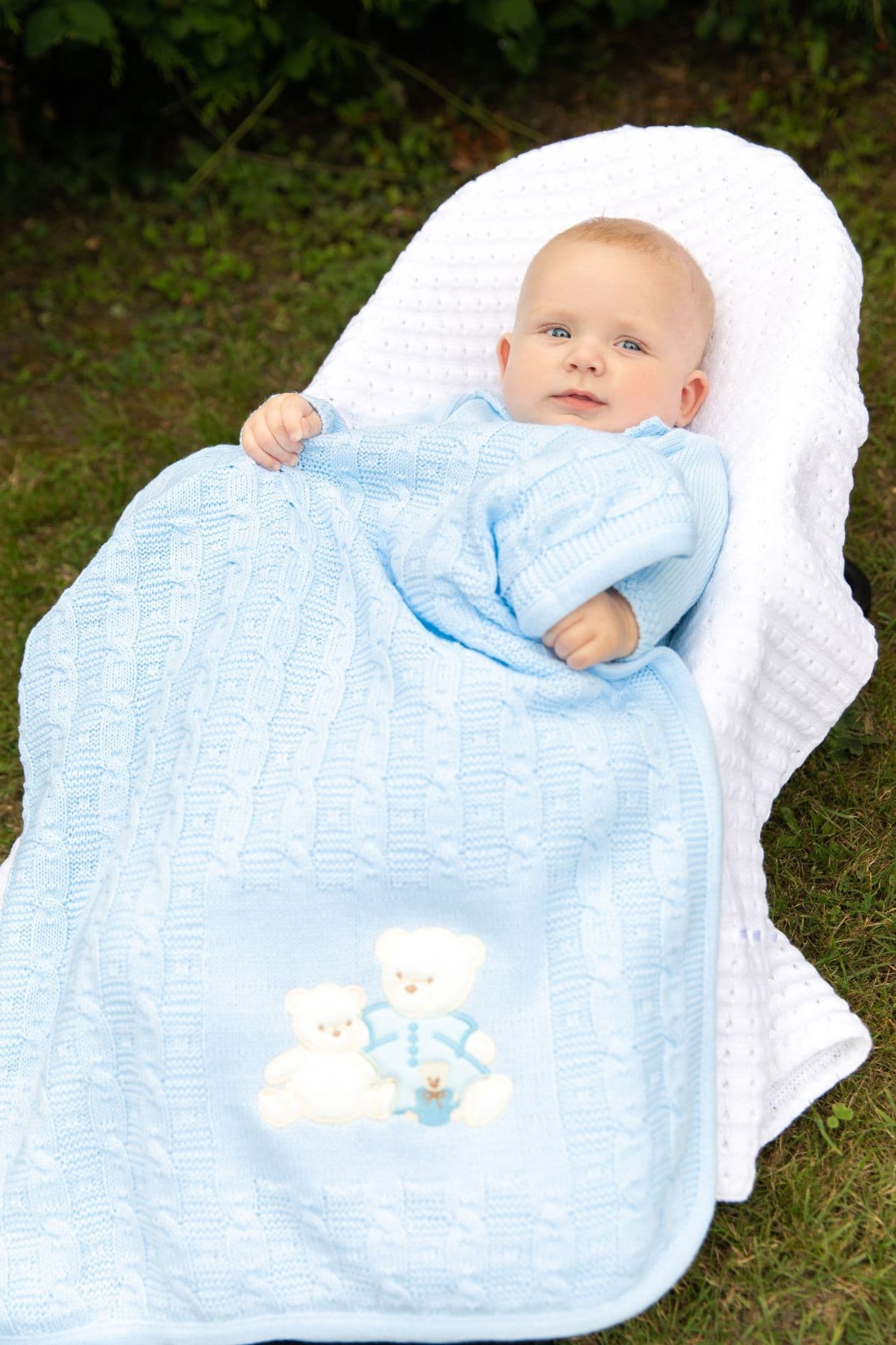 Dandelion Knitted Fleece Teddy Bear Embroidered Blanket 3 Colours